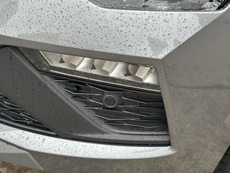 Škoda Kamiq 1.0TSi 116PS KAMERA+PDC P/Z Sm - fotka 10 z 42