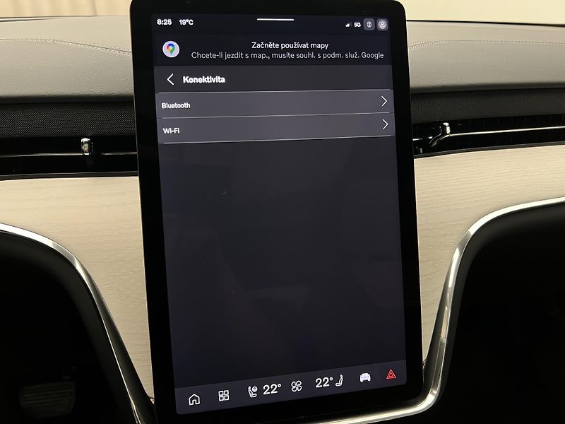 Volvo EX90 AWD TWIN MOTOR RECHARGE 7 MÍST - fotka 43 z 53