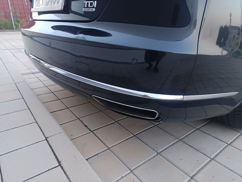 Audi A8 (2014) - fotka 17 z 59