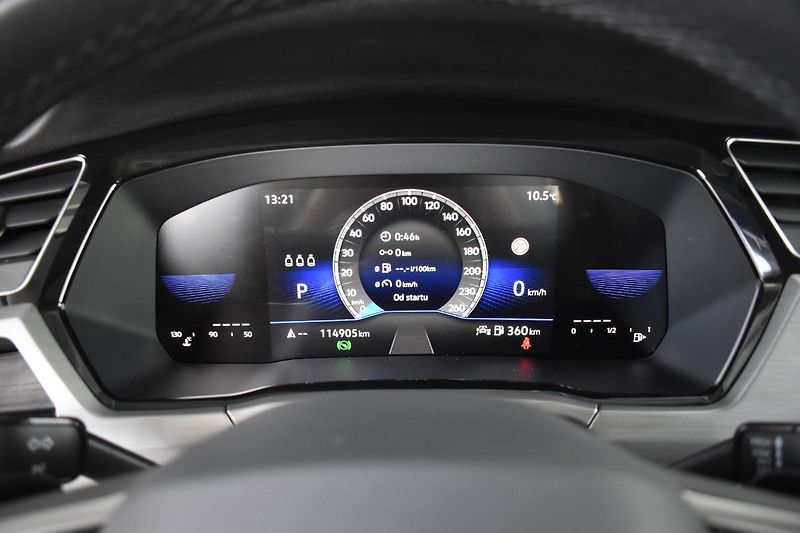 Volkswagen Touran (2023) 1.5TSI 110kW DSG, Full LED - fotka 12 z 25