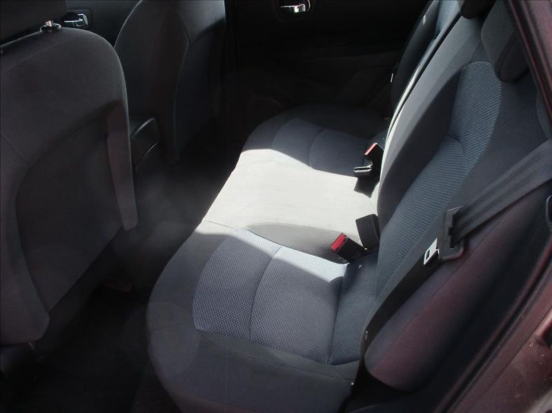 Nissan Qashqai 1,6 i+LPG, klima, tažné, - fotka 11 z 23