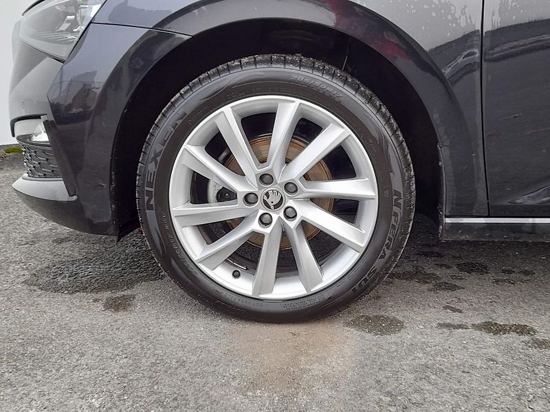 Škoda Scala Style Plus 1.0 TSI 81kW 6MP - fotka 18 z 28