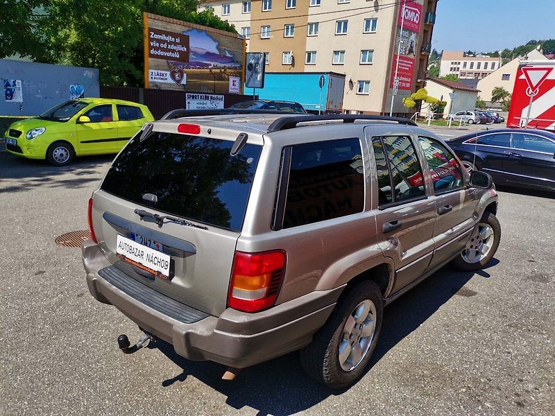 Jeep Grand Cherokee (2004) 4.0i R6 140kw 4x4 Tažné - fotka 24 z 26