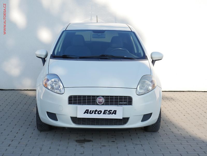 Fiat Punto (2009) 1.3JTD, AC - fotka 2 z 14
