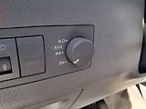 Kia Sorento (2005) 2.5D 4x4, ČR, autoAC, tažné - náhled 15