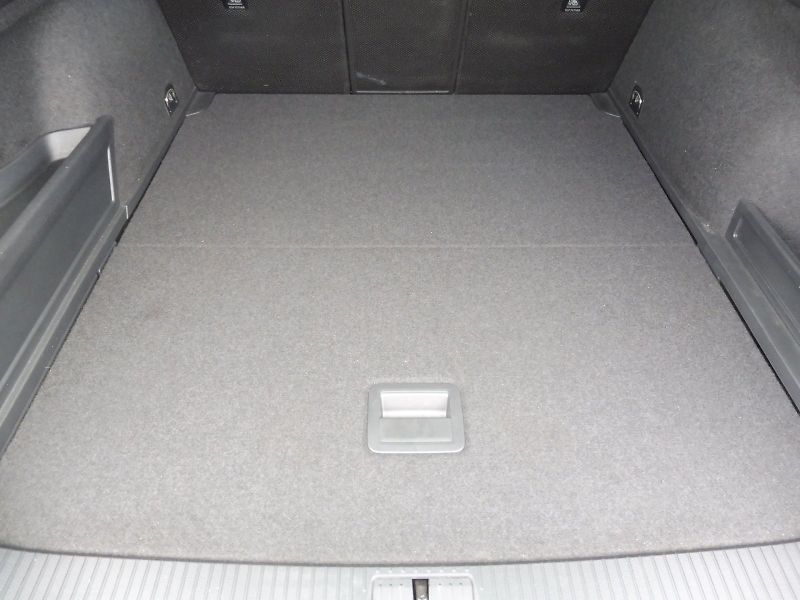 Volkswagen Passat (2022) Elegance 2,0 TDI 147kW DSG 4MO - fotka 23 z 30