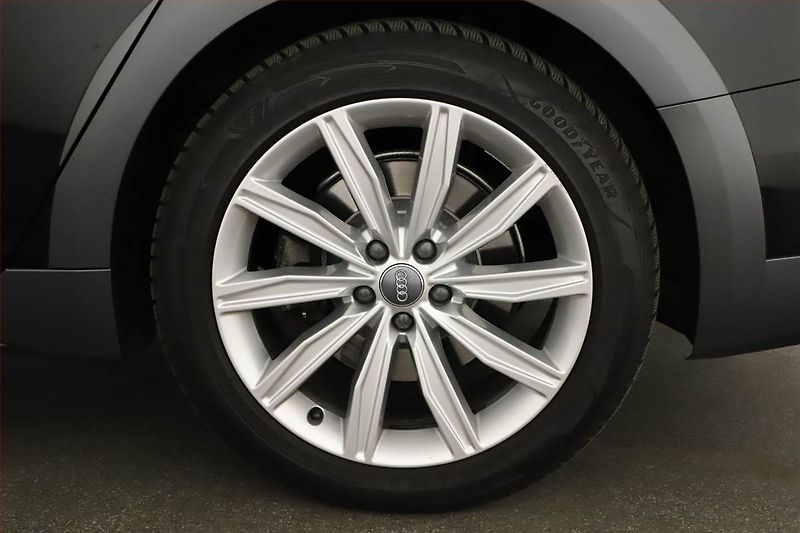 Audi A6 Allroad (2020) 50 TDI - fotka 12 z 21