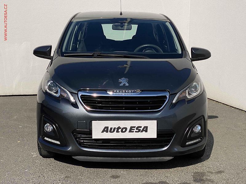 Peugeot 108 (2015) 1.2 PT, Active, AC - fotka 2 z 17