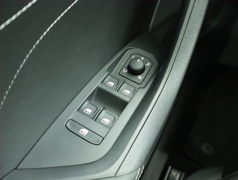 Škoda Kodiaq (2023) Laurin&Klement 1.5 TSI - fotka 19 z 20
