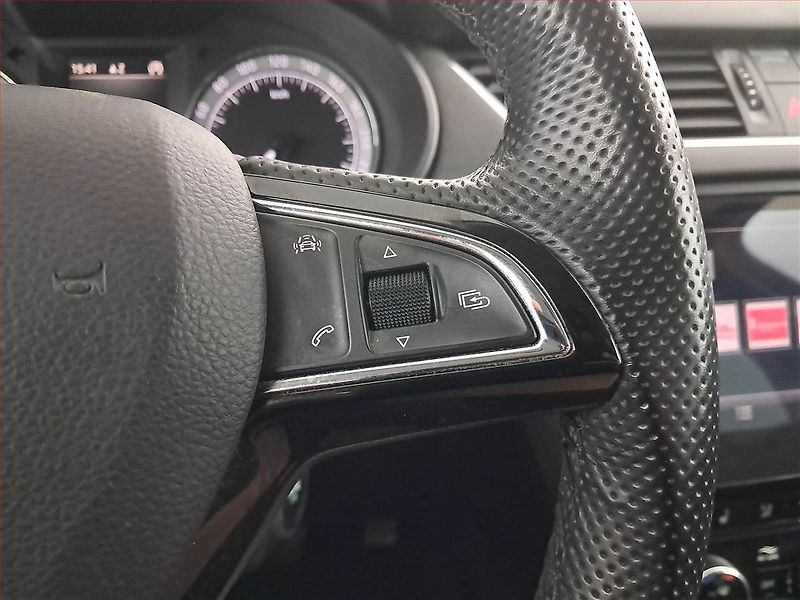 Škoda Octavia (2018) Style 2.0 TDI, Navi, Tempomat - fotka 17 z 23