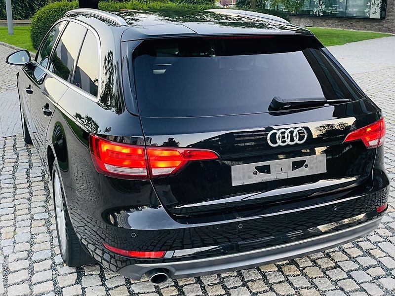Audi A4 1.4TFSI MAN 1MAJITEL TAŽNÉ LED - fotka 17 z 44
