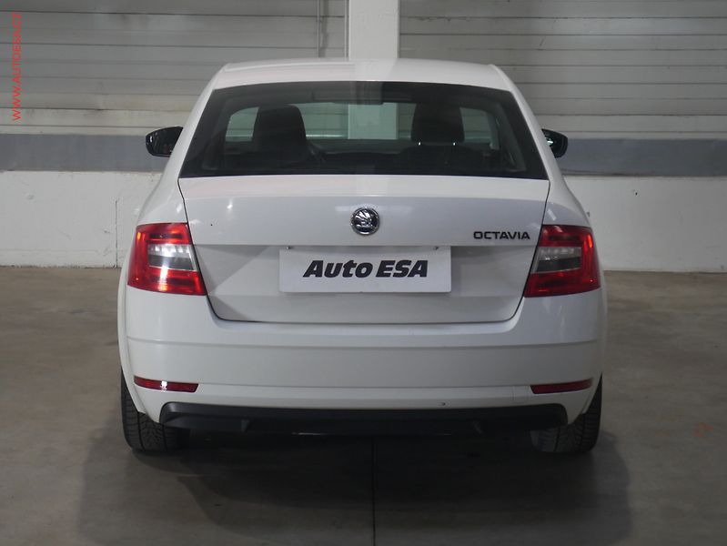 Škoda Octavia (2017) 1.6 TDi, ČR, Active - fotka 5 z 13