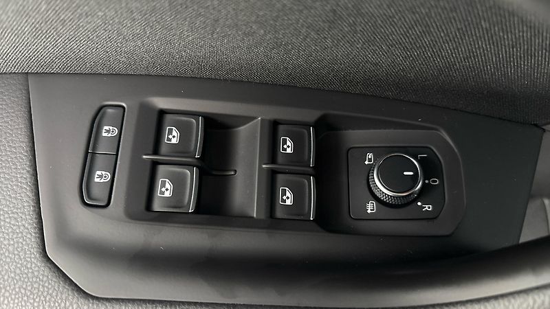 Volkswagen Touareg 3.0 TDI Tiptronic - fotka 22 z 30