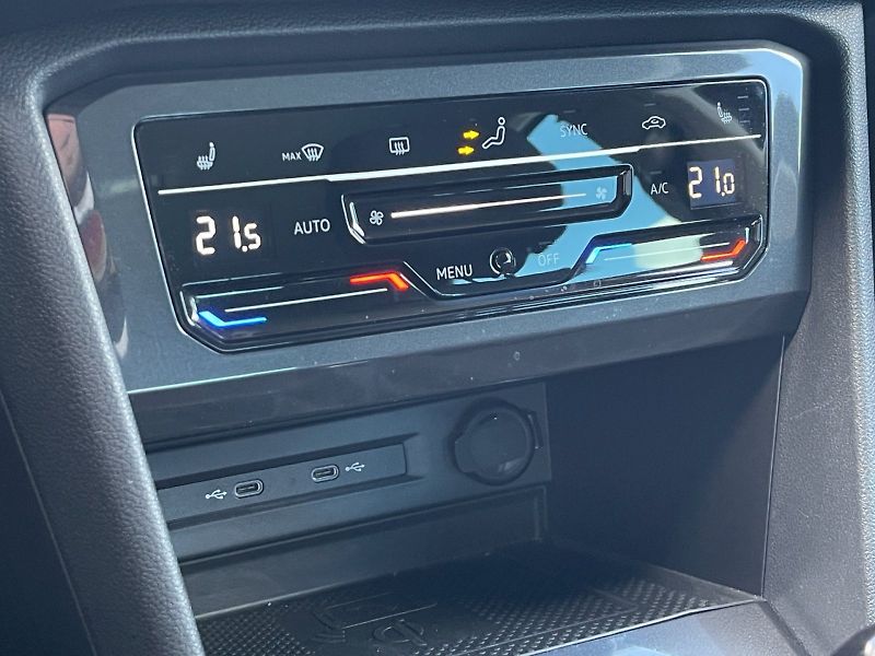 Volkswagen Tiguan (2023) 1.5 TSI 110 kW DSG Life - fotka 12 z 32