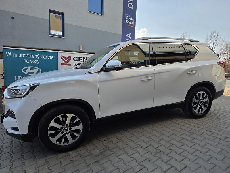 SsangYong Rexton 2.2-PREMIUM+-TAŽNÉ 3T-ZÁRUKA - fotka 9 z 62
