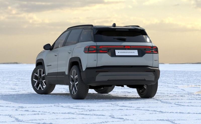 Jeep Compass (2026) Summit e-Hybrid Plug-in 225k - fotka 2 z 5