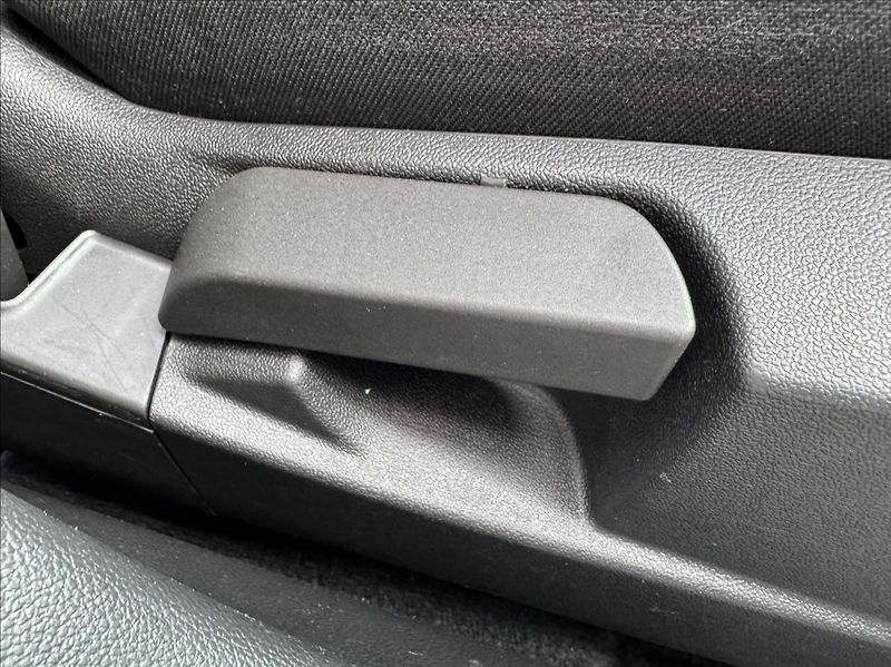 Opel Insignia 1,6 i 85kW tažné KLIMA ALU - fotka 28 z 50