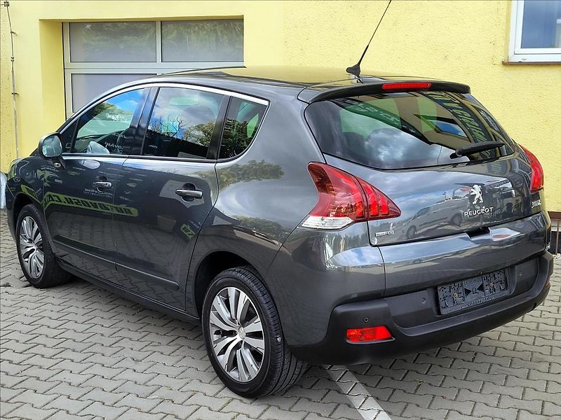 Peugeot 3008 1,6 b-HDi NAVi*SERV.KNÍŽKA* - fotka 7 z 43