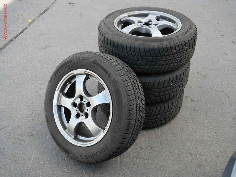 Toyota Avensis (2009) 1.8i, ČR, AC - fotka 18 z 19