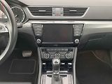 Škoda Superb (2015) 2.0 TDi, Style, DSG, bixen - náhled 12