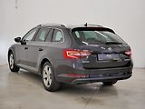 Škoda Superb - náhled 7