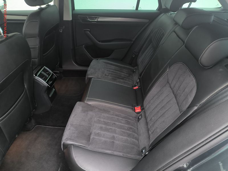 Škoda Superb (2019) 2.0 TDI, ČR, Style, DSG - fotka 10 z 27