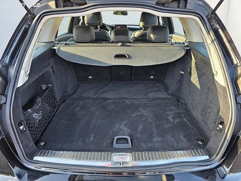 Mercedes-Benz Třídy C (2016) C220D 125kW 4MATIC 7G AIRMATIC - fotka 10 z 50