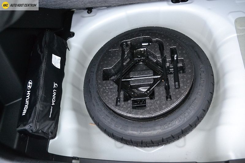 Hyundai Bayon 23 1,2I MT PLAY TT - fotka 19 z 52