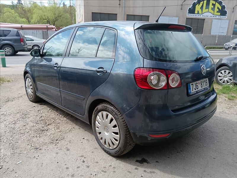 Volkswagen Golf Plus 1,9 TDi - fotka 8 z 20
