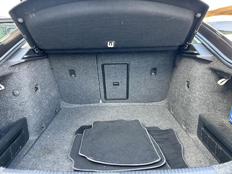 Škoda Octavia (2013) 1.4 TSi 103 KW servisní kniha - fotka 23 z 29