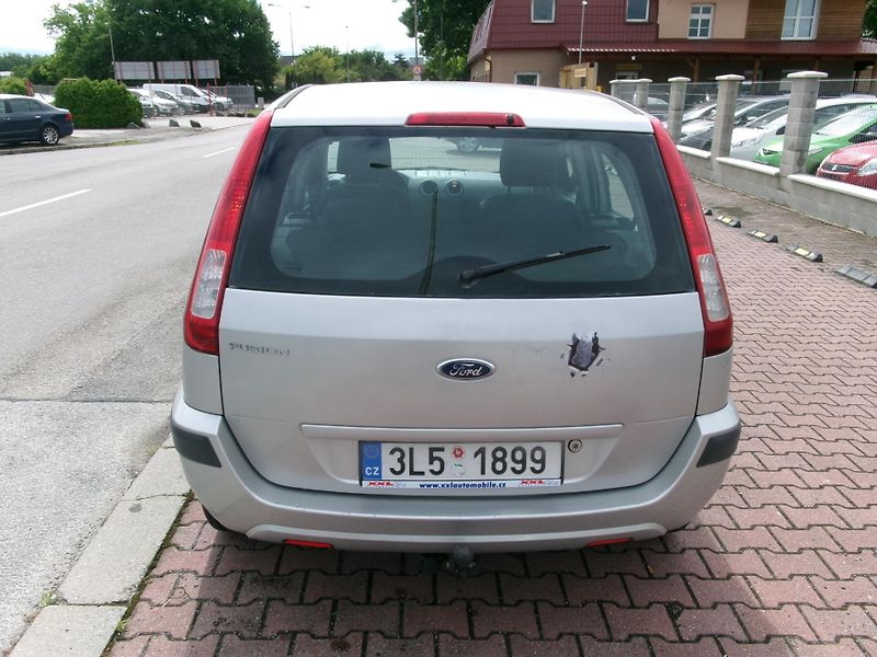 Ford Fusion (2009) 1,4 16V KLIMA ČR TAŽNÉ - fotka 6 z 26