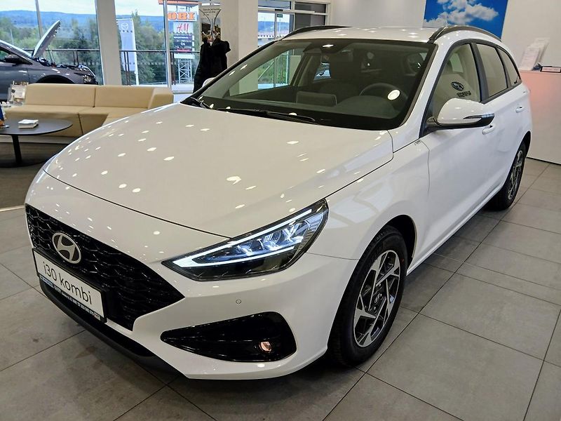 Hyundai i30 (2026) 1,0 T-GDI GO Czech! - fotka 3 z 15