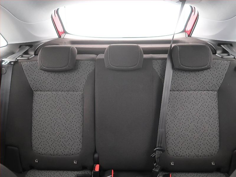 Opel Crossland X (2022) 1.2 Turbo, Automat, Serv.kniha - fotka 10 z 18