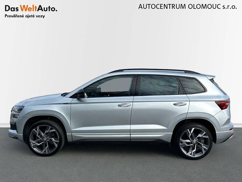 Škoda Karoq (2022) 1.5 TSI 7DSG Sportline - fotka 25 z 35