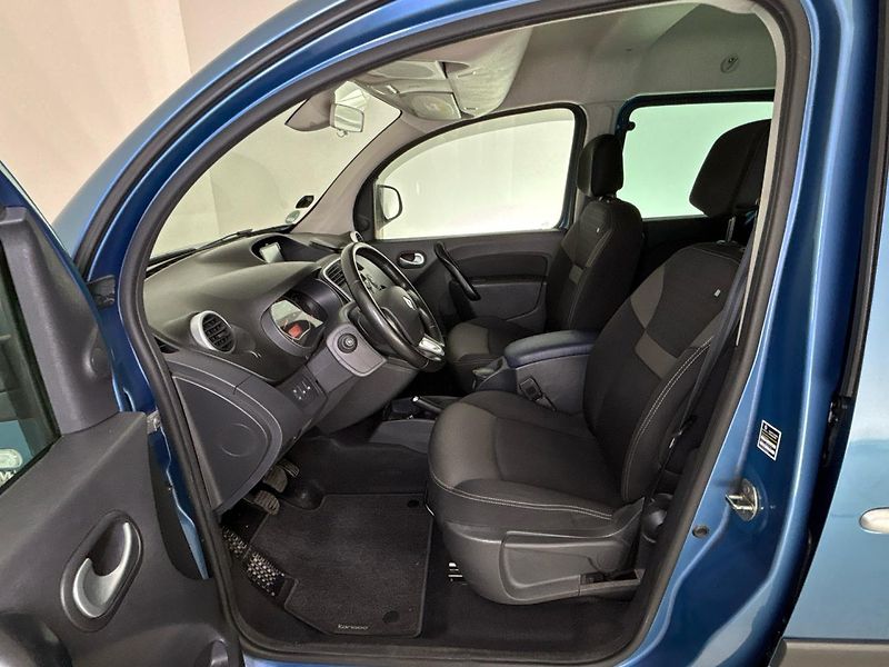 Renault Kangoo MPV - fotka 7 z 25