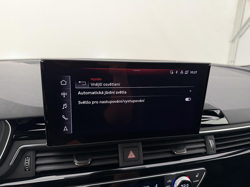 Audi A4 2.0Tdi*150kw*CZ*1MAJ*DPH*S-Lin - fotka 35 z 40