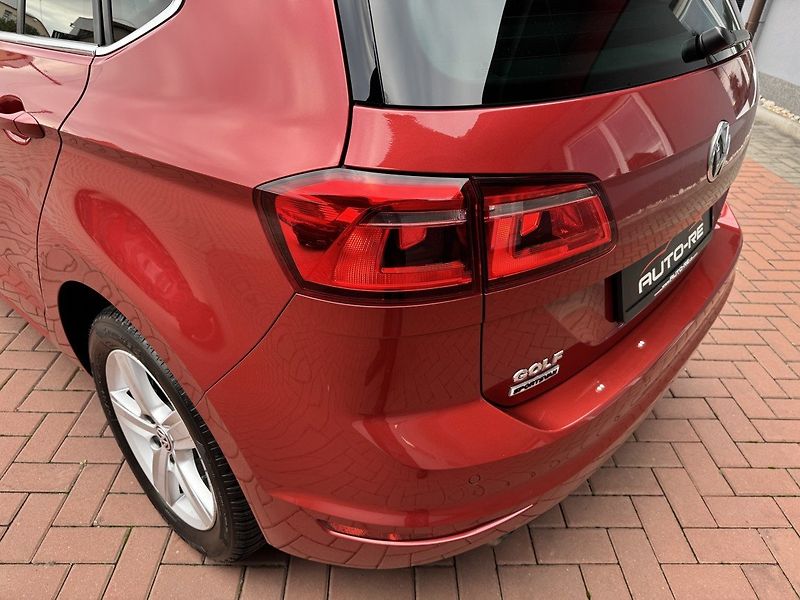 Volkswagen Golf Sportsvan (2016) 1.4TSi HighLine Xenony Navi - fotka 43 z 48