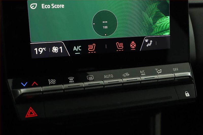 Renault Captur (2025) 1.0 TCe - fotka 10 z 14