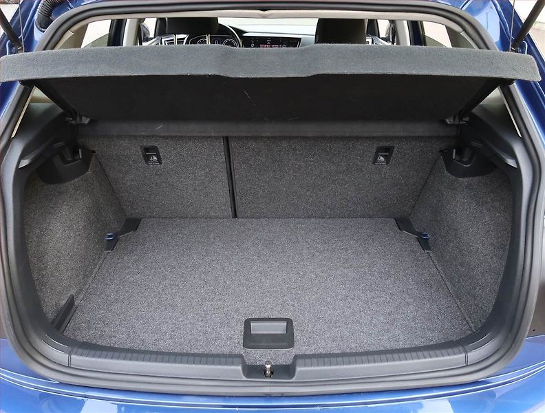 Volkswagen Polo (2020) Highline 1.0 TSI, Tempomat - fotka 13 z 20