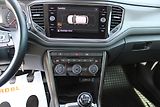 Volkswagen T-Roc (2018) 1.5 TSI KLIMA VÝHŘEV TEMPOMAT - náhled 17