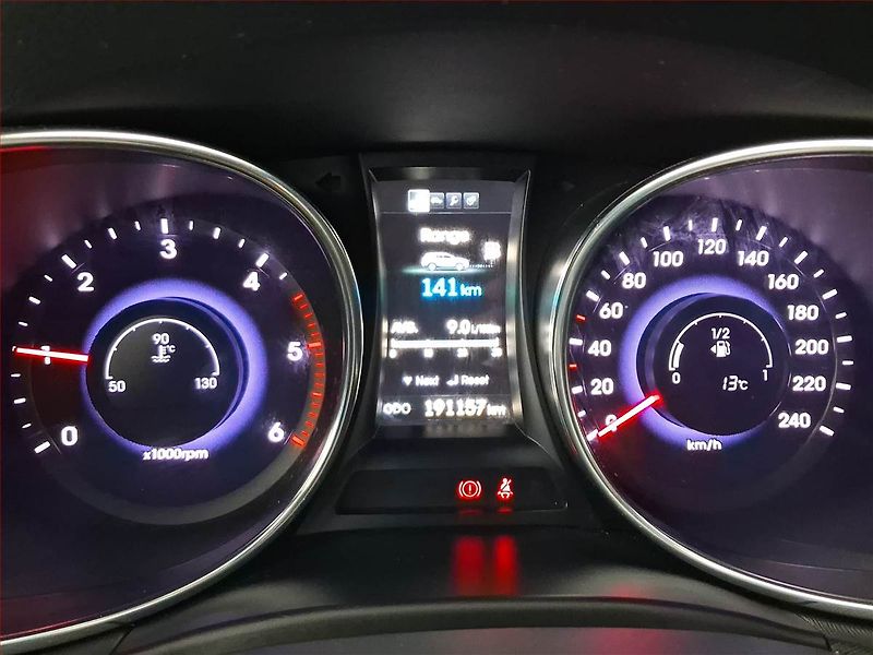 Hyundai Santa Fe (2015) 2.2 CRDi, Kůže, Navi, Tempomat - fotka 11 z 20