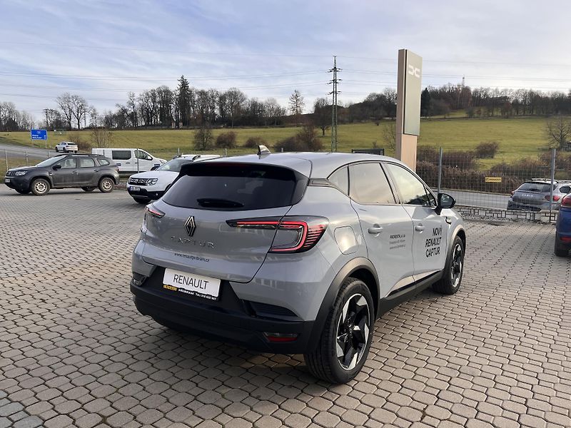 Renault Captur (2025) techno TCe 90      - fotka 6 z 23
