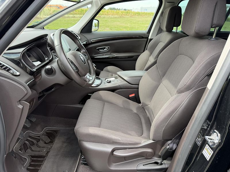Renault Espace 1.6 DCI 7MÍST LED NAVI 2X KOLA - fotka 11 z 47