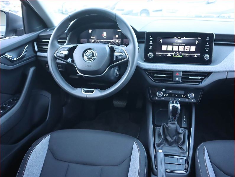 Škoda Scala (2024) Selection 1.0 TSI - fotka 7 z 21