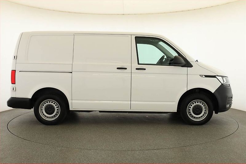 Volkswagen Transporter (2021) 2.0 TDI, ČR, 1Maj - fotka 6 z 13