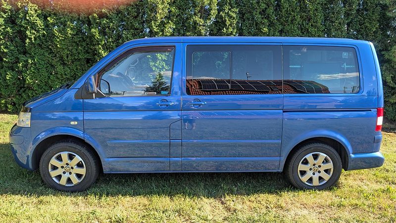 Volkswagen Multivan (2007) - fotka 2 z 39