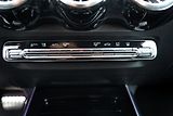 Mercedes-Benz GLB 200d 4Matic/AMG/AT/150 PS/Led - náhled 39