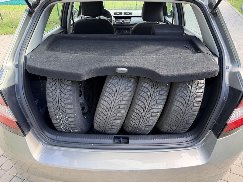 Škoda Fabia 1.0 55 kW 83000 km  - fotka 17 z 23