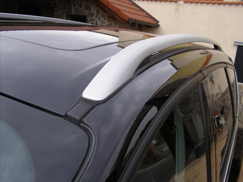 Ford Kuga 2,0   150PS  PANORAMA - fotka 12 z 35