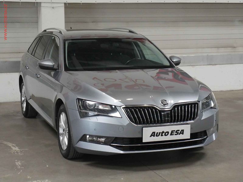 Škoda Superb (2017) 2.0 TDi, ČR, Style, DSG - fotka 1 z 23